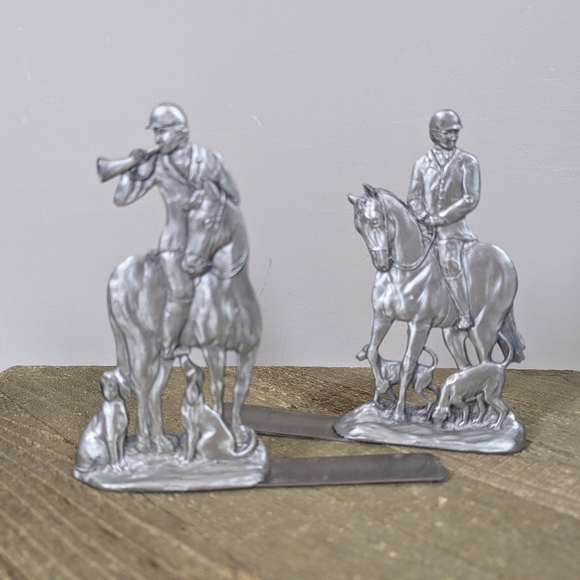 Seagull Pewter Equestrian Bookends — Horse & Rider Fox Hunt Scene, Canada Made - Picture 1 of 7